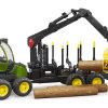 BRUDER 02133 JOHN DEERE 1210E FORWARDER WITH 4 TRUNKS AND GRAB - Image 5