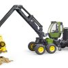 BRUDER 02135 JOHN DEERE 1270G HARVESTER WITH 1 TREE TRUNK - Image 2
