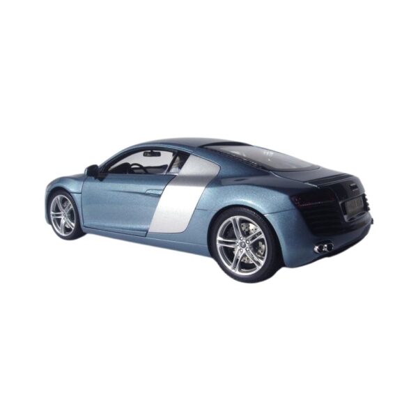 MAISTO 36143 1:18 PREMIERE EDITION AUDI R8 V10 PLUS KOUREAS TOYS