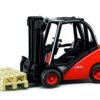 BRUDER 02511 LINDE FORK LIFT H30D WITH 2 PALLETS