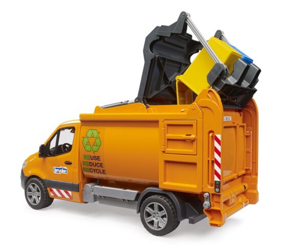 BRUDER 02682 MB SPRINTER MUNICIPAL WASTE DISPOSAL AND 2 GARBAGE CANS KOUREAS TOYS