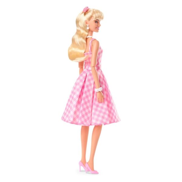 BRAND HPJ96 BARBIE THE MOVIE DOLL - PINK AND WHITE GINGHAM DRESS AND DAISY CHAIN NECKLACE KOUREAS TOYS