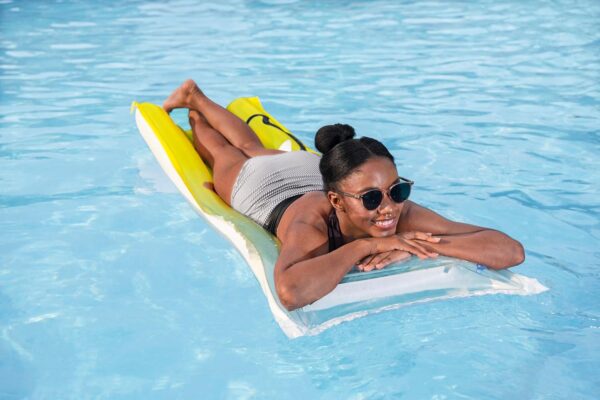 BESTWAY 44122 LEMON FRESH SQUEEZED POOL MATTRESS KOUREAS TOYS