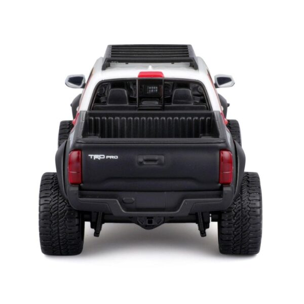 MAISTO 32546 1:24 DESING OFF-ROAD SERIES 2023 TOYOTA TACOMA TRD PRO KOUREAS TOYS