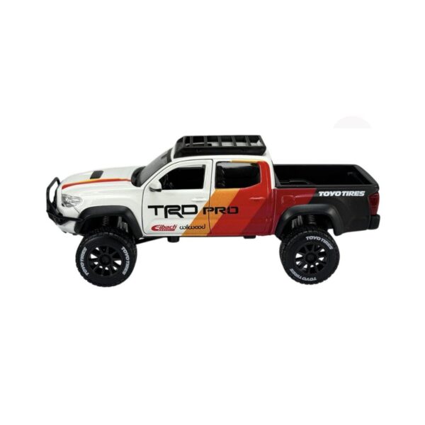 MAISTO 32546 1:24 DESING OFF-ROAD SERIES 2023 TOYOTA TACOMA TRD PRO KOUREAS TOYS