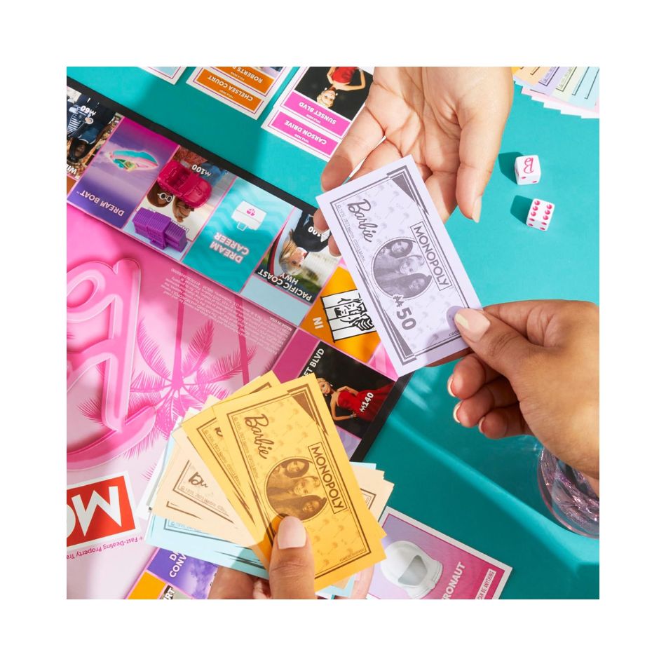 MONOPOLY BARBIE BOARD GAME – GREEK VERSION G0038 KOUREAS TOYS