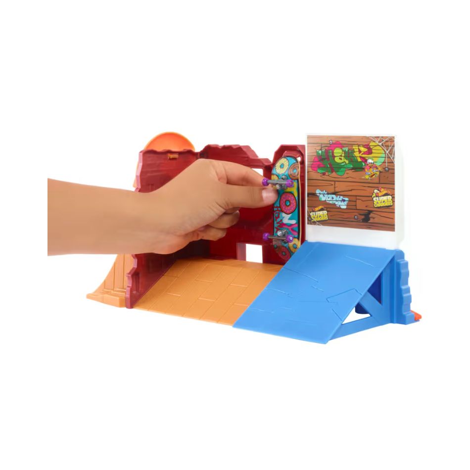 BRAND HGT92 HOT WHEELS SKATE – TONY HAWK DONUT SKATEPARK 057771 KOUREAS TOYS